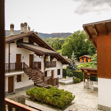Вилла Cielo Blu Casa Alpina Vialattea Улькс Экстерьер фото