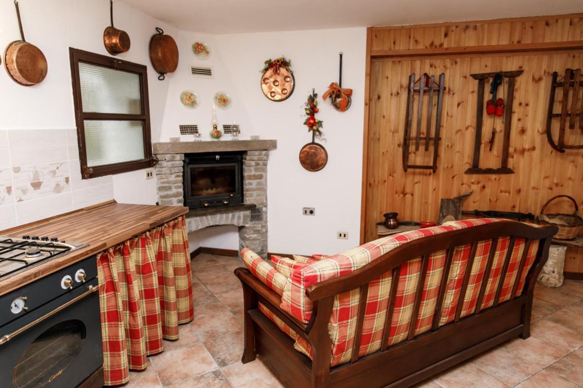 Вилла Cielo Blu Casa Alpina Vialattea Улькс Экстерьер фото
